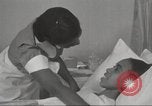 Immagine di Per donna giovane Associazione Cristiana Harlem New York City USA, 1940, secondo 35 filmato di repertorio 65675063304