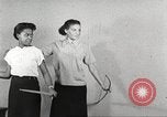 Immagine di Per donna giovane Associazione Cristiana Harlem New York City USA, 1940, secondo 3 filmato di repertorio 65675063306