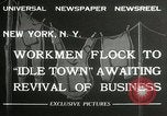 Immagine di American disoccupati operai New York City USA, 1932, secondo 4 filmato di repertorio 65675063353
