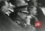 Immagine di Cerimonie presso il cenotafio Thiepval Francia, 1932, secondo 23 filmato di repertorio 65675063354