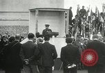 Immagine di Cerimonie presso il cenotafio Thiepval Francia, 1932, secondo 34 filmato di repertorio 65675063354