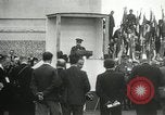 Immagine di Cerimonie presso il cenotafio Thiepval Francia, 1932, secondo 36 filmato di repertorio 65675063354