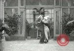 Immagine di Giovane eseguendo danze per la fotocamera Europa, 1913, secondo 7 filmato di repertorio 65675063369