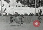 Immagine di Olimpiadi invernali hockey Canada, 1948, secondo 7 filmato di repertorio 65675063373