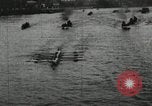 Standbild Harvard und Yale Besatzungen Rasse in ihrer jährlichen Rudern Wettbewerb in neuen New London Connecticut USA, 1900, aus Sekunde 17 historischem Filmmaterial Videoclip 65675063385