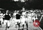 Standbild Amateur Läufer konkurrieren in Rennen in ein Stadion in den Vereinigten Staaten United States USA, 1900, aus Sekunde 9 historischem Filmmaterial Videoclip 65675063387