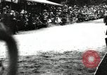 Standbild Amateur Läufer konkurrieren in Rennen in ein Stadion in den Vereinigten Staaten United States USA, 1900, aus Sekunde 18 historischem Filmmaterial Videoclip 65675063387
