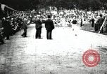 Standbild Amateur Läufer konkurrieren in Rennen in ein Stadion in den Vereinigten Staaten United States USA, 1900, aus Sekunde 36 historischem Filmmaterial Videoclip 65675063387