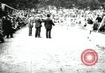 Standbild Amateur Läufer konkurrieren in Rennen in ein Stadion in den Vereinigten Staaten United States USA, 1900, aus Sekunde 37 historischem Filmmaterial Videoclip 65675063387