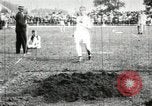 Standbild Athleten die sich in Länge und Höhe springen während US-Feld Ereignis United States USA, 1906, aus Sekunde 16 historischem Filmmaterial Videoclip 65675063390