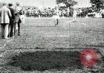 Standbild Athleten die sich in Länge und Höhe springen während US-Feld Ereignis United States USA, 1906, aus Sekunde 17 historischem Filmmaterial Videoclip 65675063390