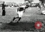 Standbild Athleten die sich in Länge und Höhe springen während US-Feld Ereignis United States USA, 1906, aus Sekunde 22 historischem Filmmaterial Videoclip 65675063390