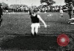 Standbild Athleten die sich in Länge und Höhe springen während US-Feld Ereignis United States USA, 1906, aus Sekunde 30 historischem Filmmaterial Videoclip 65675063390