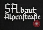 Standbild deutscher Offizier Deutschland bayerische Alpen, 1938, aus Sekunde 4 historischem Filmmaterial Videoclip 65675063408