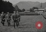 Standbild deutscher Offizier Deutschland bayerische Alpen, 1938, aus Sekunde 14 historischem Filmmaterial Videoclip 65675063408