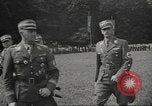 Standbild deutscher Offizier Deutschland bayerische Alpen, 1938, aus Sekunde 22 historischem Filmmaterial Videoclip 65675063408