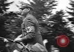 Standbild deutscher Offizier Deutschland bayerische Alpen, 1938, aus Sekunde 37 historischem Filmmaterial Videoclip 65675063408