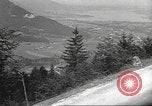 Standbild deutscher Offizier Deutschland bayerische Alpen, 1938, aus Sekunde 58 historischem Filmmaterial Videoclip 65675063408