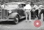 Image des policiers United States USA, 1940, de la seconde 31 séquences d'archives historiques vidéo 65675063411