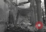 Image détruit palace Guadalajara Espagne, 1936, de la seconde 11 séquences d'archives historiques vidéo 65675063413
