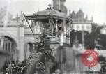 Immagine di Processione con decorate elephant Di Bombay in India, 1932, secondo 17 filmato di repertorio 65675063442