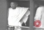 Standbild Mahatma Gandhi Indien, 1933, aus Sekunde 33 historischem Filmmaterial Videoclip 65675063443