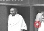 Standbild Mahatma Gandhi Indien, 1933, aus Sekunde 52 historischem Filmmaterial Videoclip 65675063443