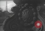 Standbild White Russian Viertel in Paris Paris Frankreich, 1937, aus Sekunde 25 historischem Filmmaterial Videoclip 65675063448