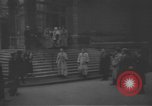 Image évêque Euloge France, 1937, de la seconde 3 séquences d'archives historiques vidéo 65675063452