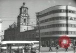 Immagine di Il traffico su strada Città del Messico MESSICO, 1944, secondo 35 filmato di repertorio 65675063455