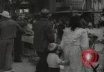 Standbild mexikanischen Zivilbevölkerung Mexico City Mexiko, 1944, aus Sekunde 3 historischem Filmmaterial Videoclip 65675063462