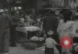 Standbild mexikanischen Zivilbevölkerung Mexico City Mexiko, 1944, aus Sekunde 4 historischem Filmmaterial Videoclip 65675063462