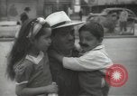 Standbild mexikanischen Zivilbevölkerung Mexico City Mexiko, 1944, aus Sekunde 24 historischem Filmmaterial Videoclip 65675063462