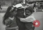 Standbild mexikanischen Zivilbevölkerung Mexico City Mexiko, 1944, aus Sekunde 28 historischem Filmmaterial Videoclip 65675063462
