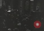 Image Leon Trotsky cercueil ouvert l'affichage Mexico Mexique, 1940, de la seconde 15 séquences d'archives historiques vidéo 65675063473