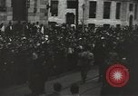 Image Leon Trotsky cercueil ouvert l'affichage Mexico Mexique, 1940, de la seconde 28 séquences d'archives historiques vidéo 65675063473