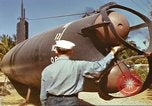Immagine di Scene di strada con edifici traffico e Aloha Tower a distanza Honolulu Hawaii USA, 1942, secondo 42 filmato di repertorio 65675063478