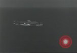 Standbild USA airmen Pacific Theater, 1943, aus Sekunde 44 historischem Filmmaterial Videoclip 65675063489