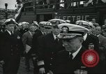 Standbild Die USS Nautilus SSN-571 Inbetriebnahme Groton Connecticut United States USA, 1954, aus Sekunde 21 historischem Filmmaterial Videoclip 65675063493