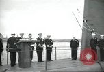 Standbild Die USS Nautilus SSN-571 Inbetriebnahme Groton Connecticut United States USA, 1954, aus Sekunde 27 historischem Filmmaterial Videoclip 65675063493