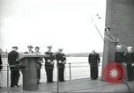 Standbild Die USS Nautilus SSN-571 Inbetriebnahme Groton Connecticut United States USA, 1954, aus Sekunde 28 historischem Filmmaterial Videoclip 65675063493
