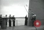 Standbild Die USS Nautilus SSN-571 Inbetriebnahme Groton Connecticut United States USA, 1954, aus Sekunde 32 historischem Filmmaterial Videoclip 65675063493