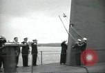 Standbild Die USS Nautilus SSN-571 Inbetriebnahme Groton Connecticut United States USA, 1954, aus Sekunde 33 historischem Filmmaterial Videoclip 65675063493