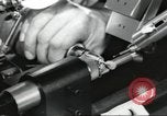 Standbild Techniker United States USA, 1954, aus Sekunde 43 historischem Filmmaterial Videoclip 65675063494