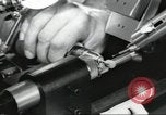 Standbild Techniker United States USA, 1954, aus Sekunde 44 historischem Filmmaterial Videoclip 65675063494