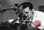 Standbild Techniker United States USA, 1954, aus Sekunde 52 historischem Filmmaterial Videoclip 65675063494