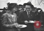 Standbild Thomas Eugene Atkins Kriegsheld Campobello South Carolina USA, 1945, aus Sekunde 58 historischem Filmmaterial Videoclip 65675063527