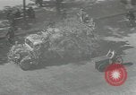 Immagine di Civili francese Parigi Francia, 1943, secondo 14 filmato di repertorio 65675063538