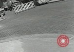 Immagine di Civili francese Parigi Francia, 1943, secondo 34 filmato di repertorio 65675063538