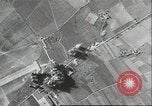 Image 8e commande Fighter Force aérienne Berlin Allemagne, 1945, de la seconde 10 séquences d'archives historiques vidéo 65675063588